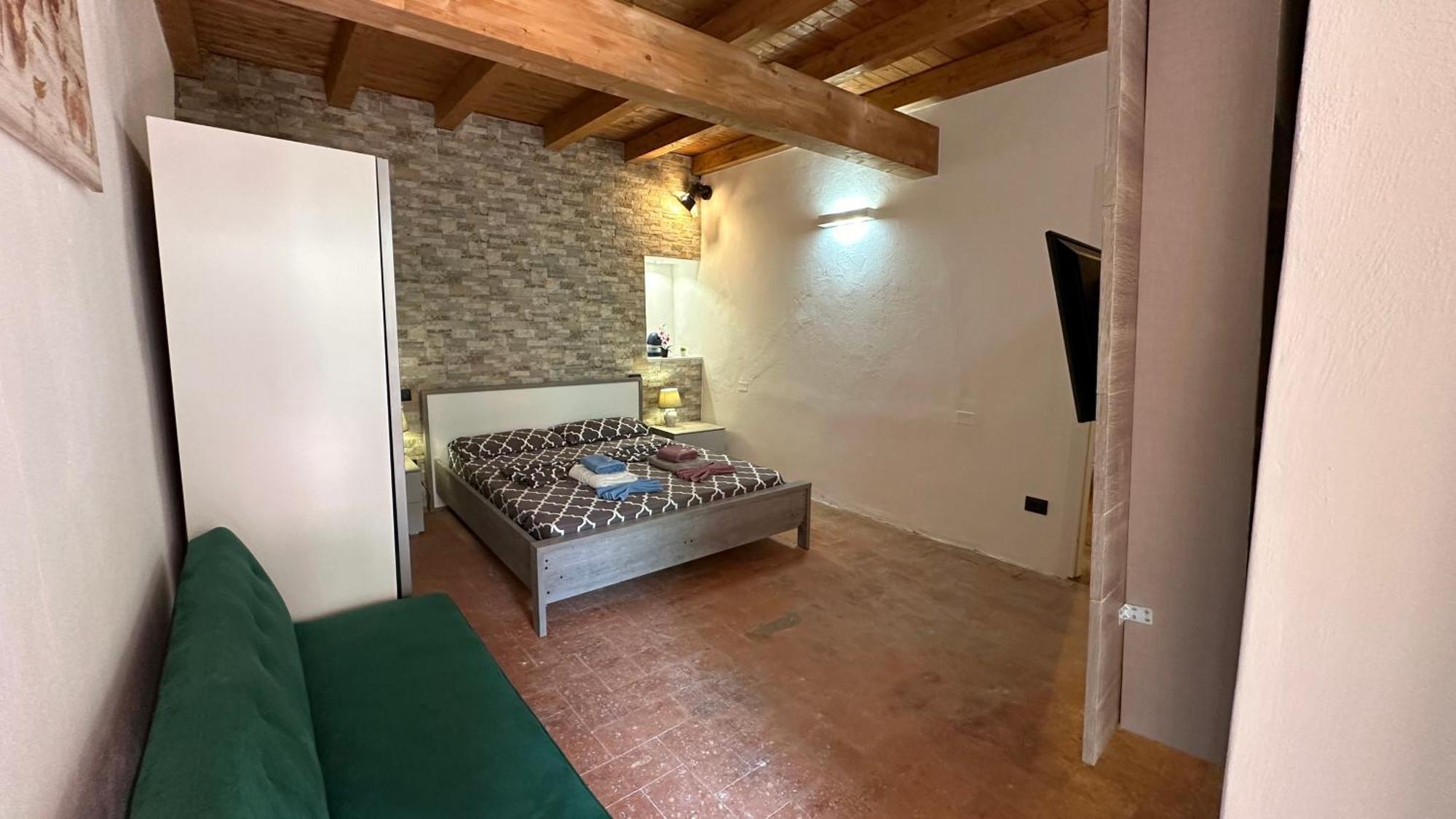 Appartamenti In Centro Storico A 15 Min Dal Lago D'Iseo - Free Wi-Fi - Ac Pallazzolo sull'Oglio Exterior photo